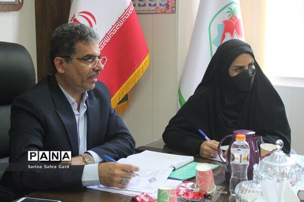 جلسه هم اندیشی معاونان پرورشی و تربیت‌بدنی شهرستان‌ها و مناطق آموزش و پرورش استان بوشهر