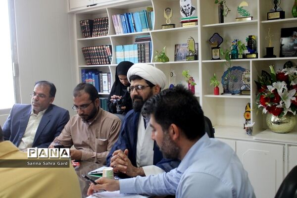جلسه هم اندیشی معاونان پرورشی و تربیت‌بدنی شهرستان‌ها و مناطق آموزش و پرورش استان بوشهر