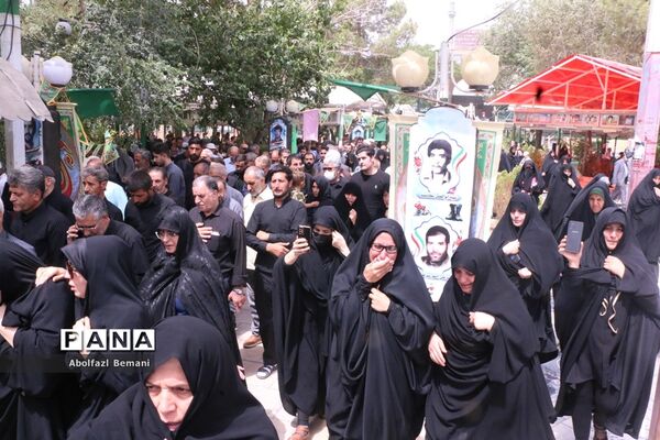 تشییع و خاکسپاری پیکر جانباز شهید «زنجانی» در قم