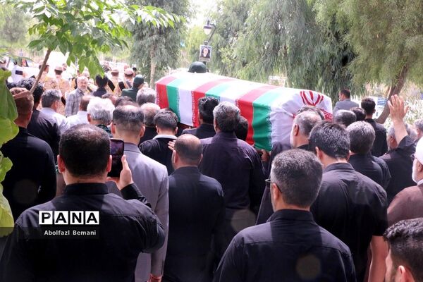 تشییع و خاکسپاری پیکر جانباز شهید «زنجانی» در قم