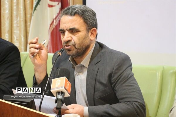 نشست خبری معاون وزیر آموزش و پرورش با اصحاب رسانه