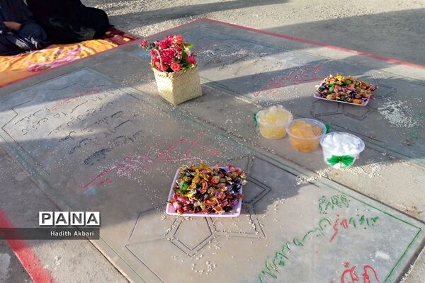 برگزاری دعای ندبه در گلزار شهدای شهرستان بن