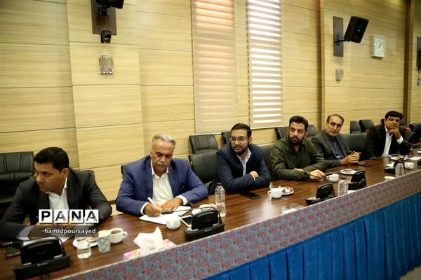 آمادگی احداث ۱۲ مدرسه به همت خیرین، صنعتگران و کارآفرینان شهرستان ابرکوه