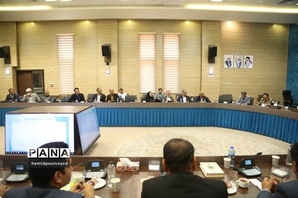 آمادگی احداث ۱۲ مدرسه به همت خیرین، صنعتگران و کارآفرینان شهرستان ابرکوه