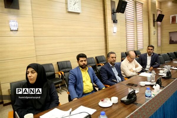 آمادگی احداث ۱۲ مدرسه به همت خیرین، صنعتگران و کارآفرینان شهرستان ابرکوه