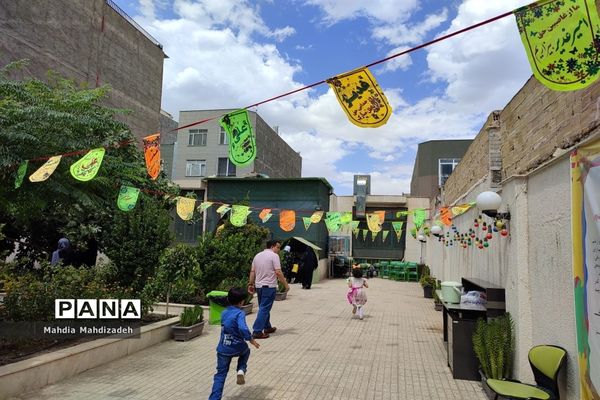 برگزاری جشن عید سعید غدیر خم در موسسه آرامشکده طلیعه نسیم همدلی ناحیه ۶ مشهد