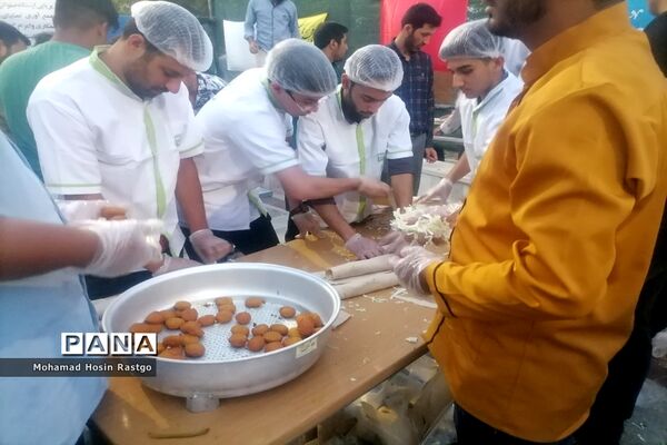 همایش بزرگ پیاده‌روی عید غدیرخم در کاشمر