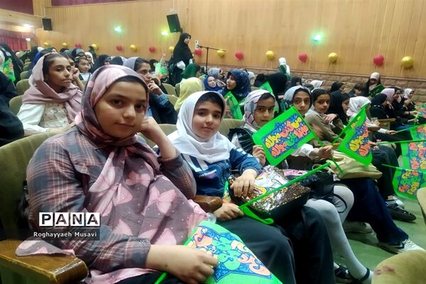 مراسم جشن «دُختی نو» در مجتمع نور قم