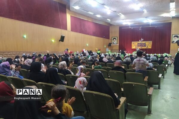 مراسم جشن «دُختی نو» در مجتمع نور قم