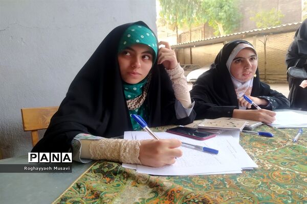 مراسم جشن «دُختی نو» در مجتمع نور قم