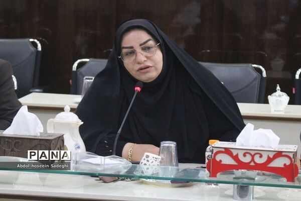 جلسه شورای معاونان اداره‌کل آموزش و پرورش استان بوشهر