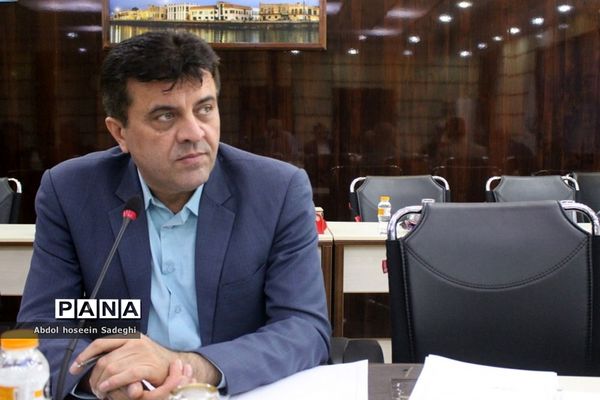 جلسه شورای معاونان اداره‌کل آموزش و پرورش استان بوشهر