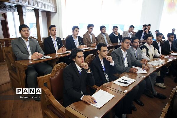 افتتاحیه یازدهمین دوره مجلس دانش‌آموزی