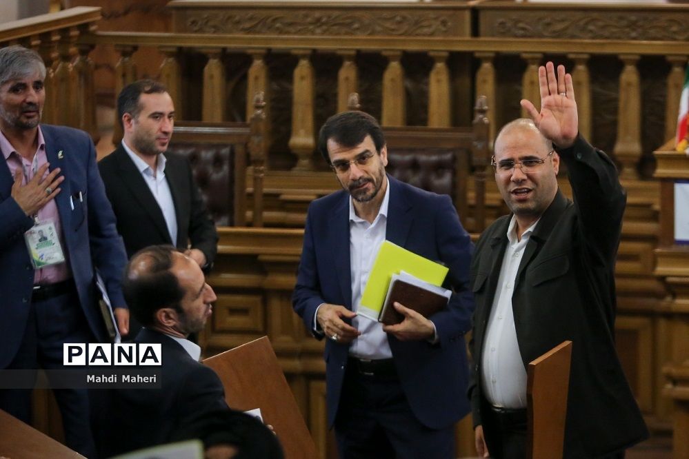 افتتاحیه یازدهمین دوره مجلس دانش‌آموزی/۳