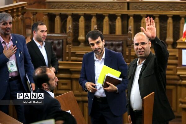 افتتاحیه یازدهمین دوره مجلس دانش‌آموزی/۳