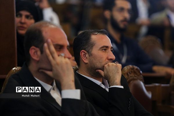 افتتاحیه یازدهمین دوره مجلس دانش‌آموزی/۳