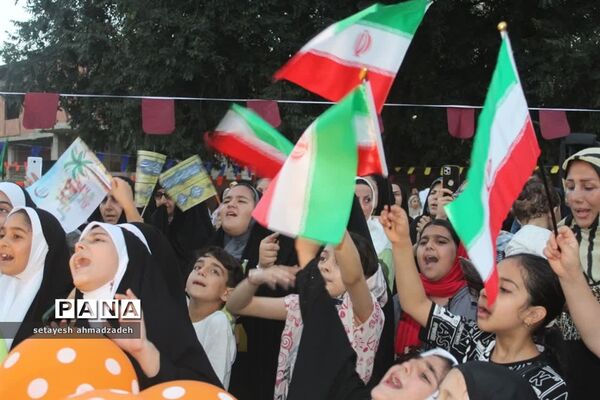 جشن دهه نودی‌ها در گلوگاه