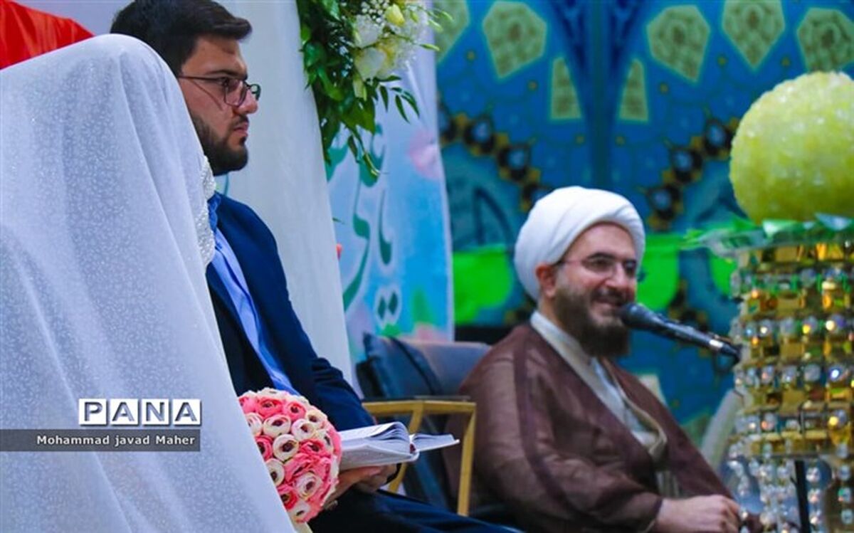 مراسم ازدواج آسان فرزندان ائمه جمعه در مصلی شهرقدس برگزار شد