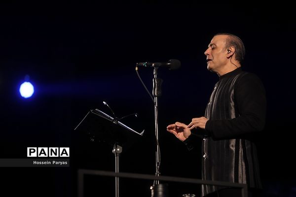 کنسرت علیرضا قربانی