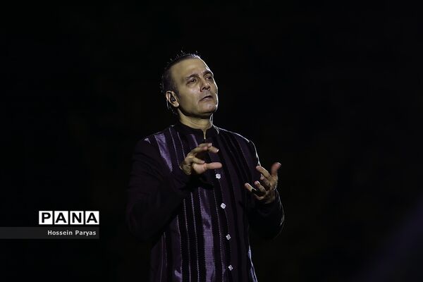کنسرت علیرضا قربانی