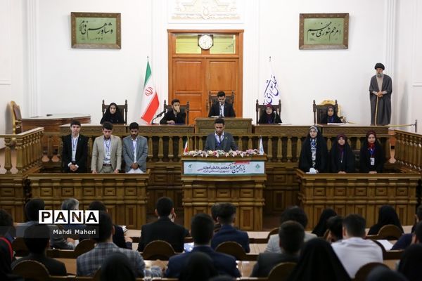 دومین روز یازدهمین دوره مجلس دانش‌آموزی