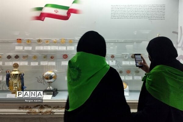 حضور پرشور دانش‌آموزان زیارت‌‌اولی استان کرمانشاه در اردوگاه ثامن‌الحجج مشهد