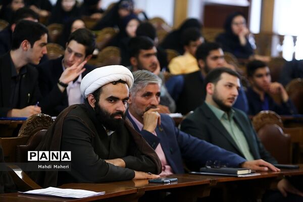 دومین روز یازدهمین دوره مجلس دانش‌آموزی-1