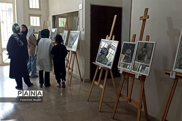 نمایشگاه آثار طراحی هنرجویان موسسه فرهنگی آموزشی باران در بهارستان