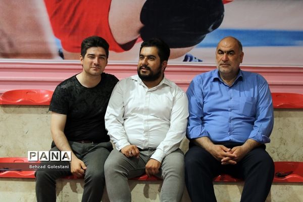 مسابقات والیبال فرهنگیان روز دوم