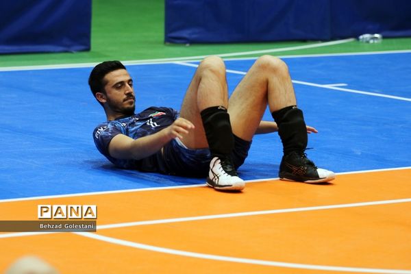 مسابقات والیبال فرهنگیان روز دوم