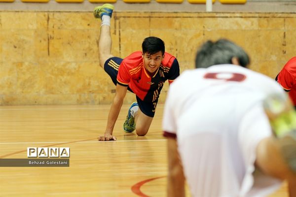 مسابقات والیبال فرهنگیان روز دوم