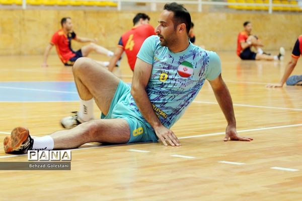 مسابقات والیبال فرهنگیان روز دوم