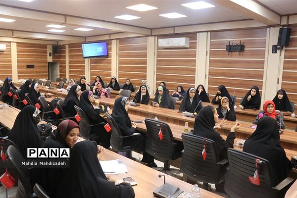 کارگاه تولید محتوای رسانه‌ای با همکاری سازمان تبلیغات در محل سازمان دانش‌آموزی