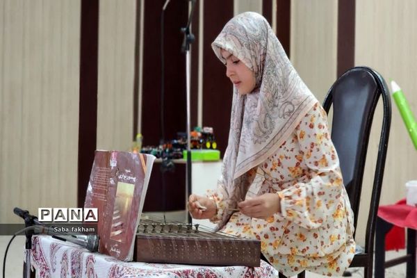 آیین افتتاحیه اوقات فراغت تابستانی ناحیه یک بهارستان