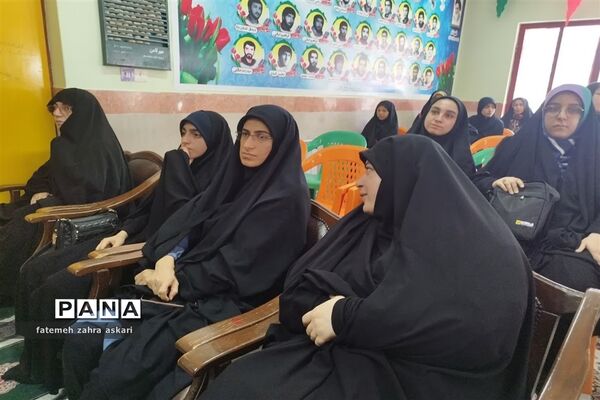 افتتاح طرح اوقات فراغت و کانون پیشرفت محله در گلوگاه