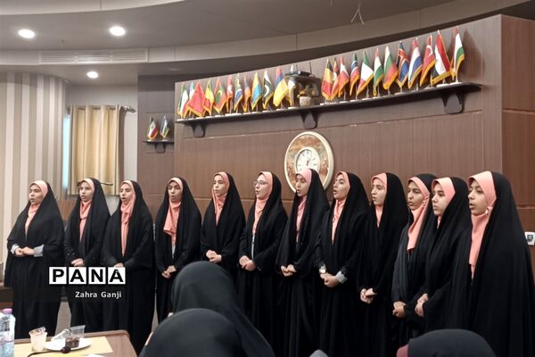 نشست مشترک مدیران و نماینده بانوان سازمان بسیج فرهنگیان استان فارس