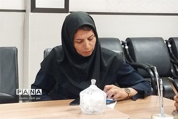نشست هیات اندیشه‌ورز دانش‌آموزی سازمان دانش‌آموزی استان فارس