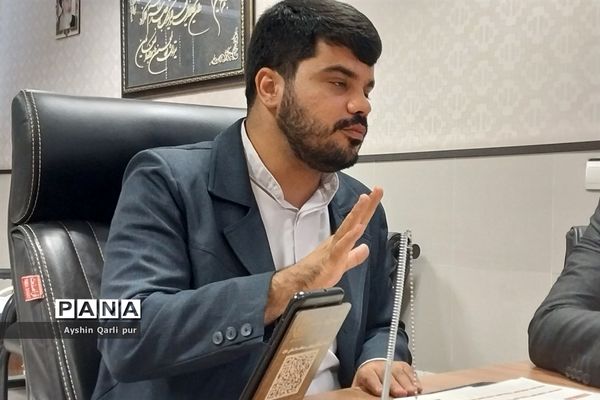 نشست هیات اندیشه‌ورز دانش‌آموزی سازمان دانش‌آموزی استان فارس