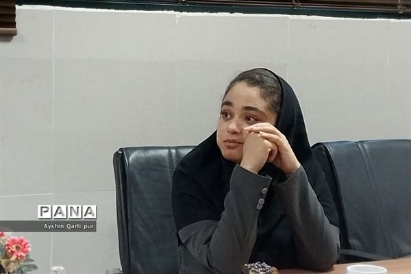 نشست هیات اندیشه‌ورز دانش‌آموزی سازمان دانش‌آموزی استان فارس