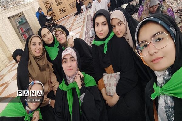 تشرف دانش‌آموزان زیارت اولی دختر کرمانشاه به حرم مطهر رضوی