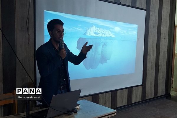 برگزاری کارگاه هدایت تحصیلی در شهرستان‌قرچک