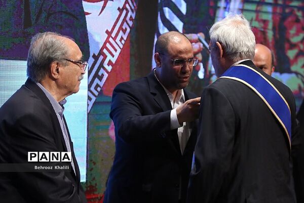 همایش ملی تکریم خیرین مدرسه‌ساز
