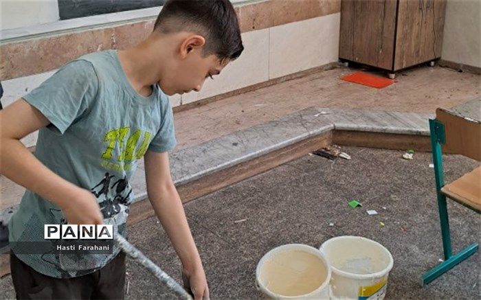 همه دست به دست هم برای ساختن مدرسه‌ای‌ بهتر/فیلم