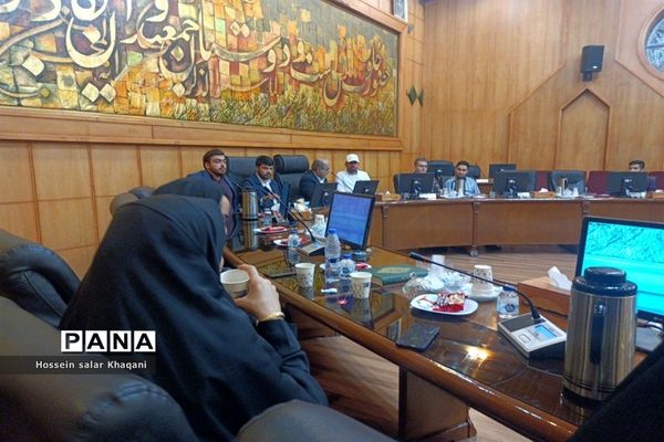 اعزام ۱۵۰ نفر از معلمان منتخب فارس به نمایشگاه بین‌المللی الفتا در تهران