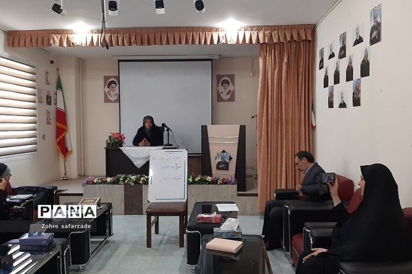 بازدید و حضور مدیر آموزش و پرورش رودهن در کارگاه طرح قرآنی اتقان