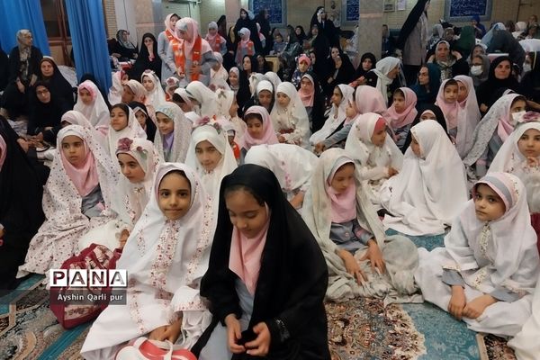 همایش مسجد محوری با هدف خدمت به والدین