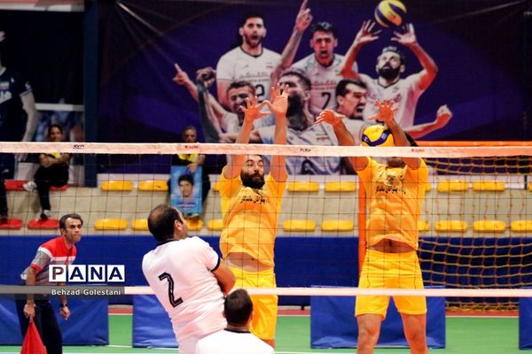 فینال مسابقات والیبال فرهنگیان کشور‌