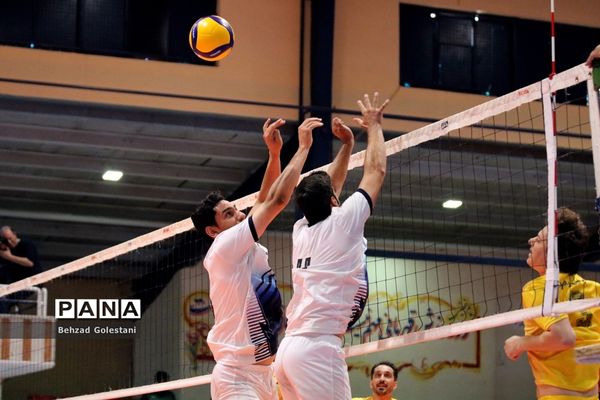 فینال مسابقات والیبال فرهنگیان کشور‌