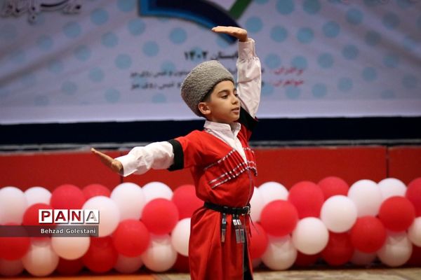 آیین اختتامیه مسابقات والیبال فرهنگیان سراسر کشور-  ارومیه