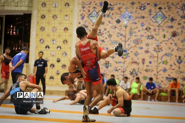 تمرین تیم ملی کشتی فرنگی نوجوانان و بزرگسالان